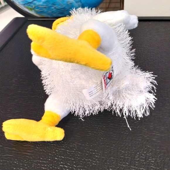 ✓Ganz Fuzzy White Chicken 12" Stuffed Animal - Picture 8 of 12